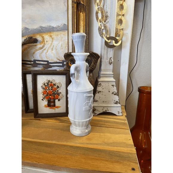 Vintage 1971 Jim Beam Discus Bottle White Marble Slag Glass Greek - Picture 1 of 7
